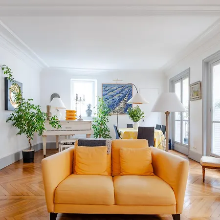 Veeve - Sunflowers At Dawn Appartement Paris