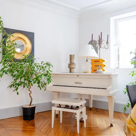 Veeve - Sunflowers At Dawn Appartement Paris